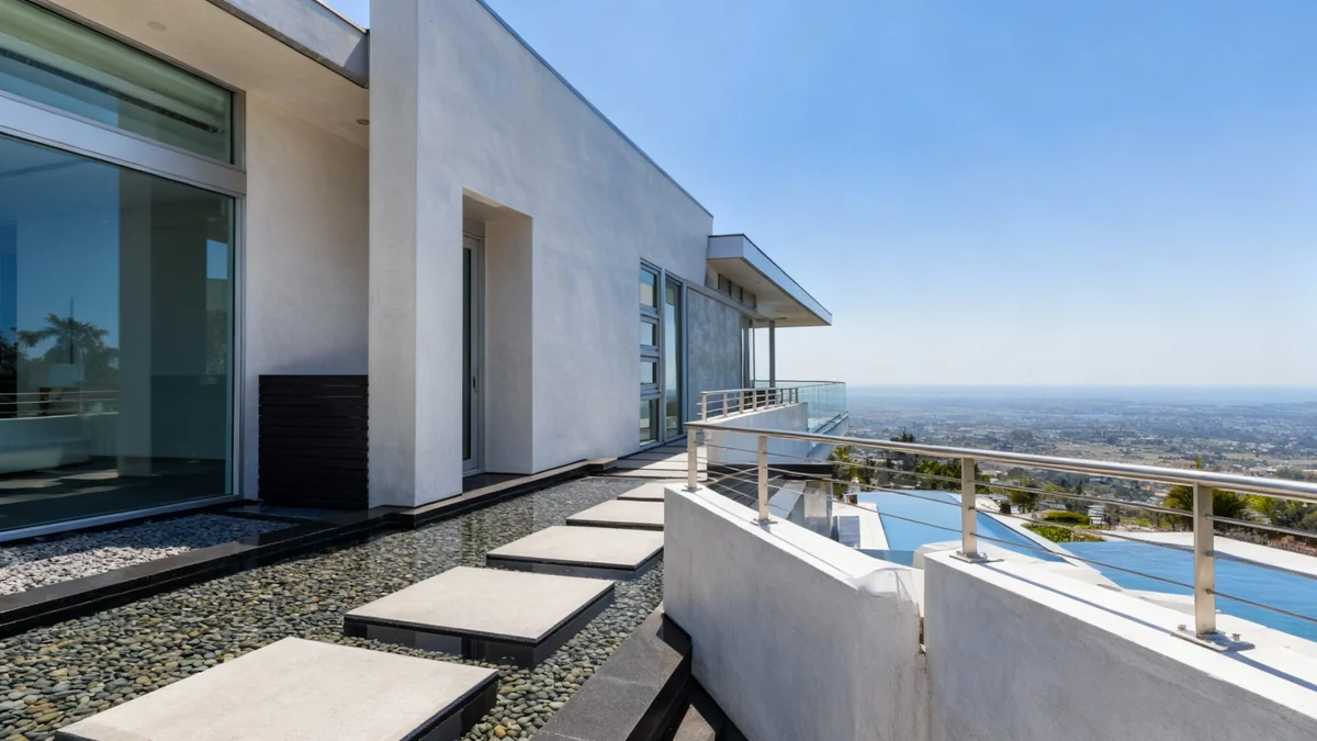 Silicon Valley Elite Buy AI-Powered Homes for Over $30M