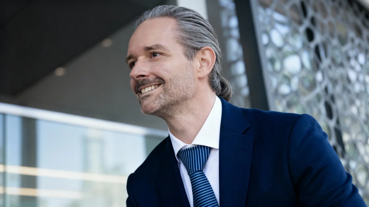 JLL Bolsters Property Tax Advisory with Four Key Hires