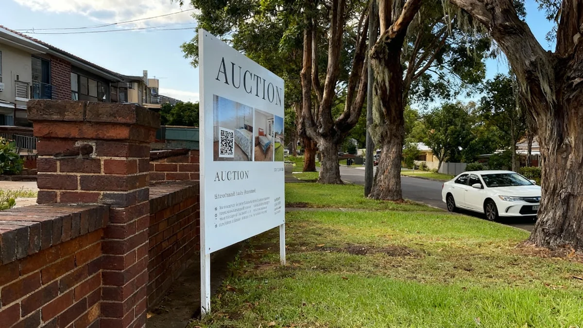 Sydney Homebuyers Face Widespread 'Price Baiting' at Auctions