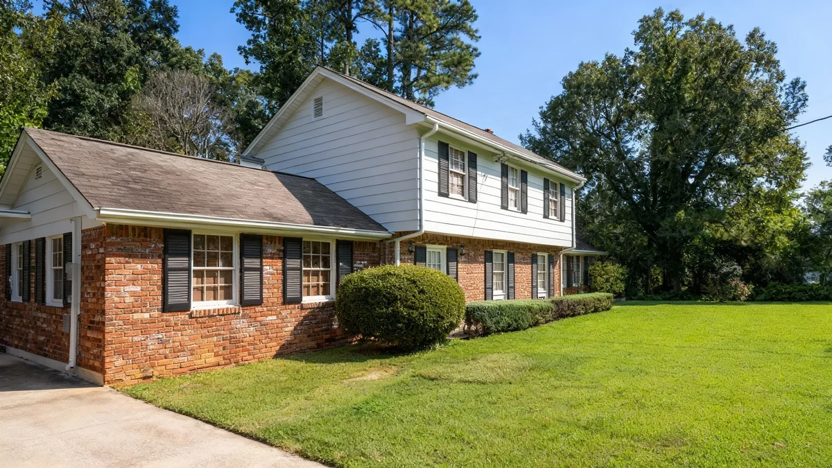 Stranger Things House Sold to Fans in Atlanta